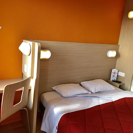 Premiere Classe Sud Hotel *