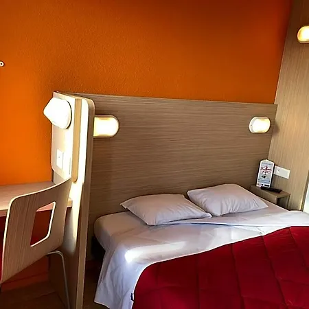 Premiere Classe Sud Hotel